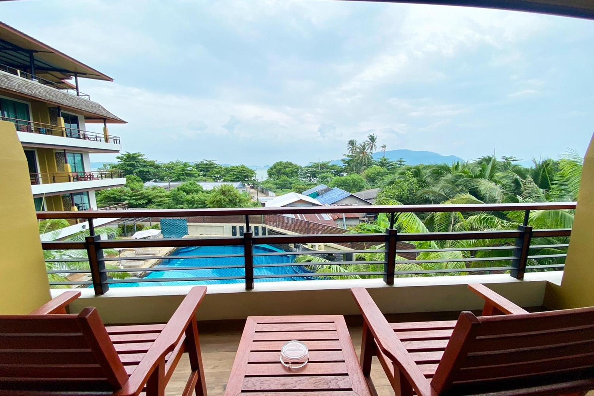 Aqua Resort Sha Plus Rawai Exterior photo